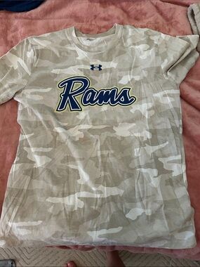 Under Armour Beige Camo "Rams" Short Sleeve Tee - Navy & Yellow Logo